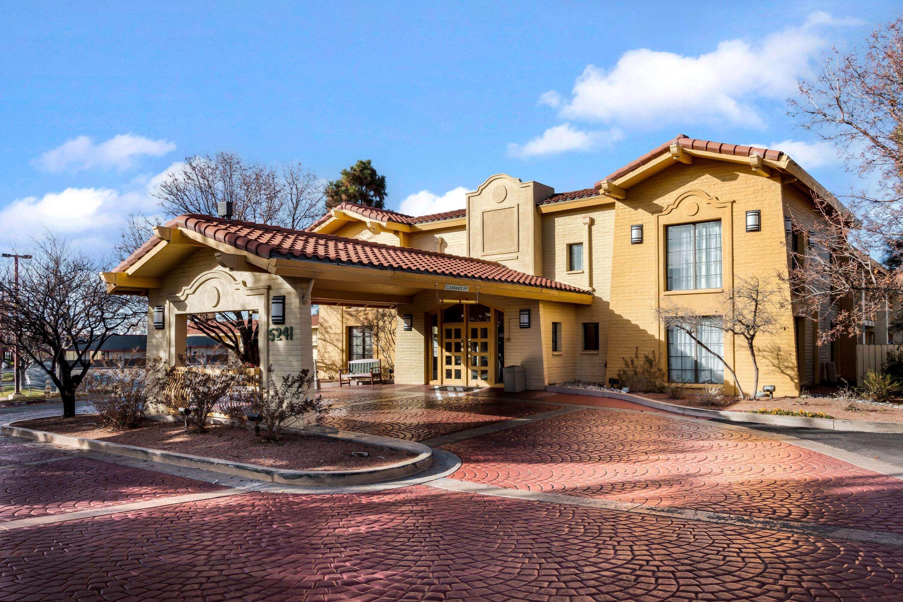 La Quinta Inn By Wyndham Albuquerque Northeast Экстерьер фото